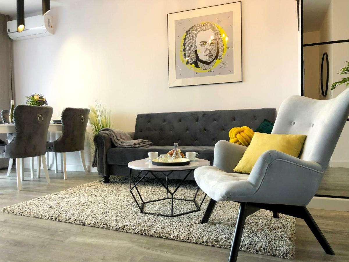 Glamour With Big, Private Terrace
